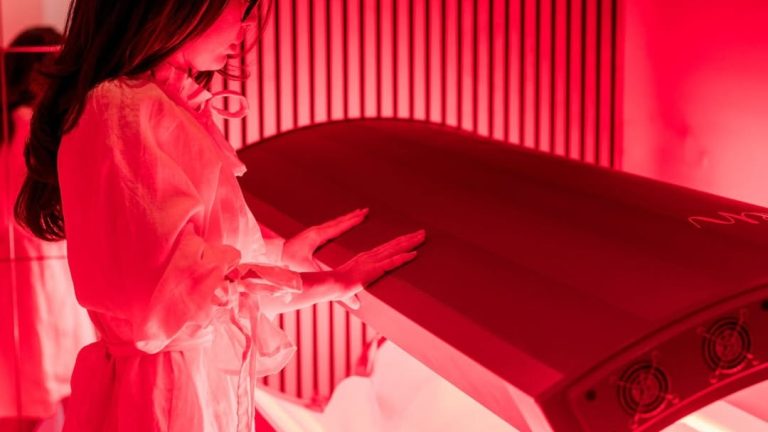 How-To: Light Therapy Devices For Better Wellness